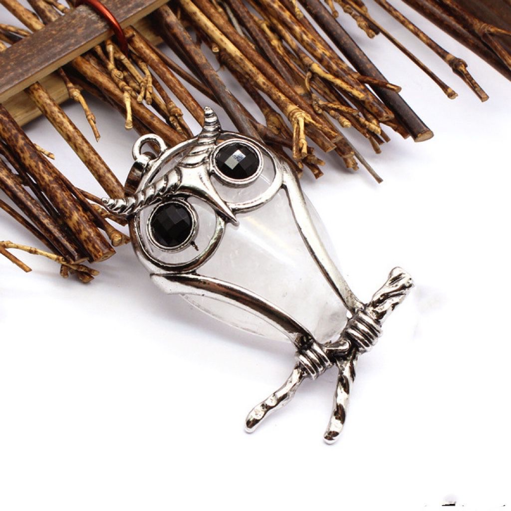 natural crystal stone pendant owl shape P025-P027