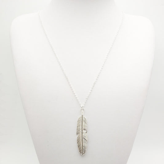 Feather necklace N165