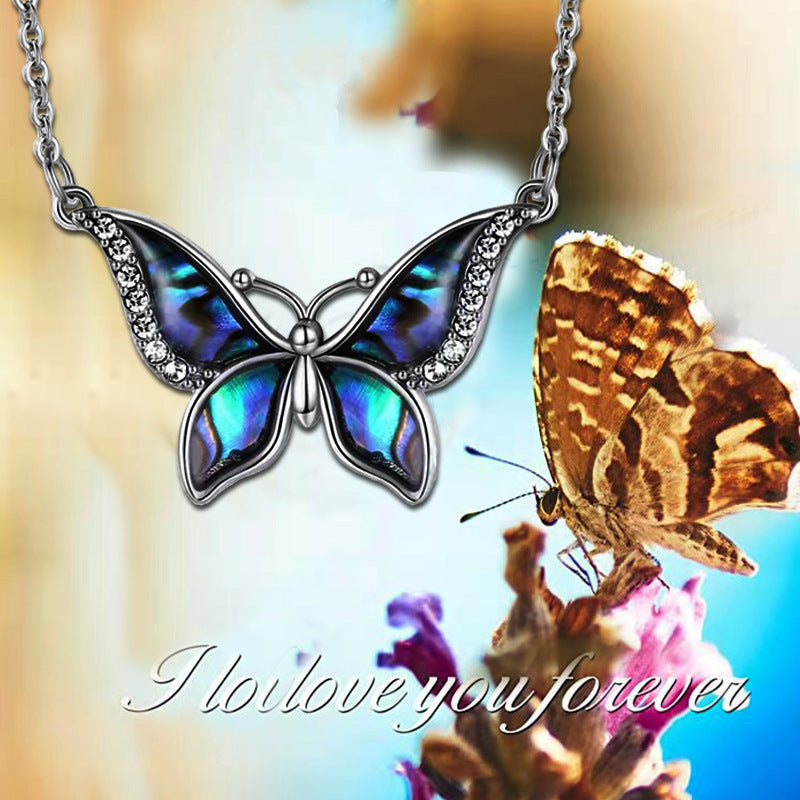 Butterfly pendant necklace N125